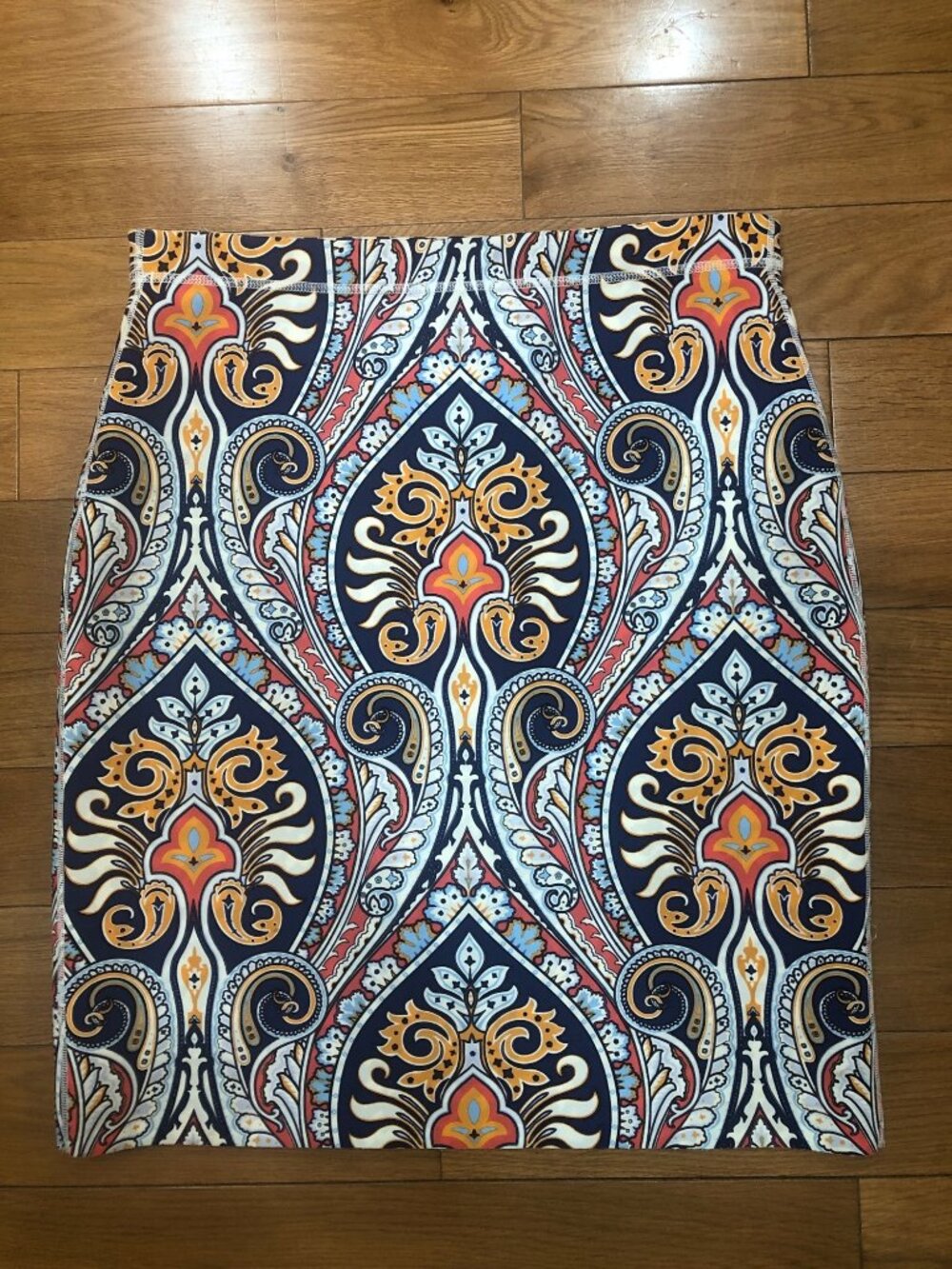 J McLaughlin Halle Reversible Paisley Scuba Pencil Skirt Sz M Preppy Maximalist